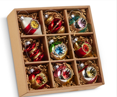 Box Set of Vintage Round Decorations