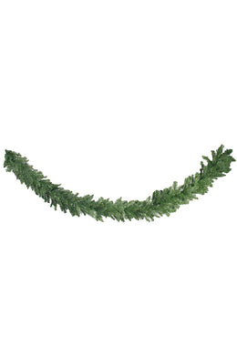 Royale Deluxe Garland - 2.7m