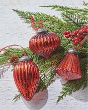 Load image into Gallery viewer, Red Mercury Glass Ganging Ornaments
