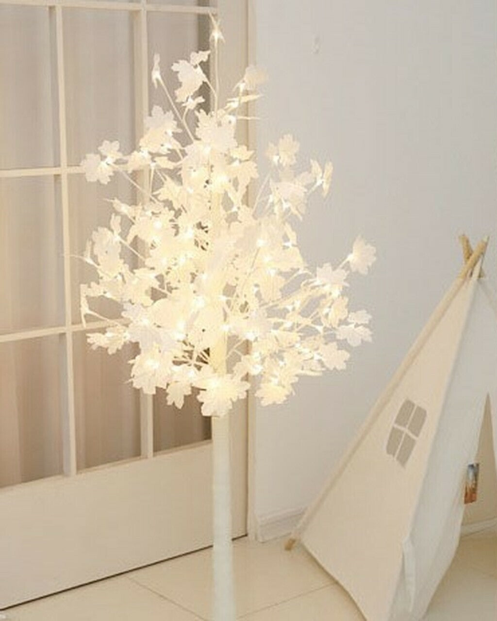 Standing Twinkle Maple Tree - Tall - White